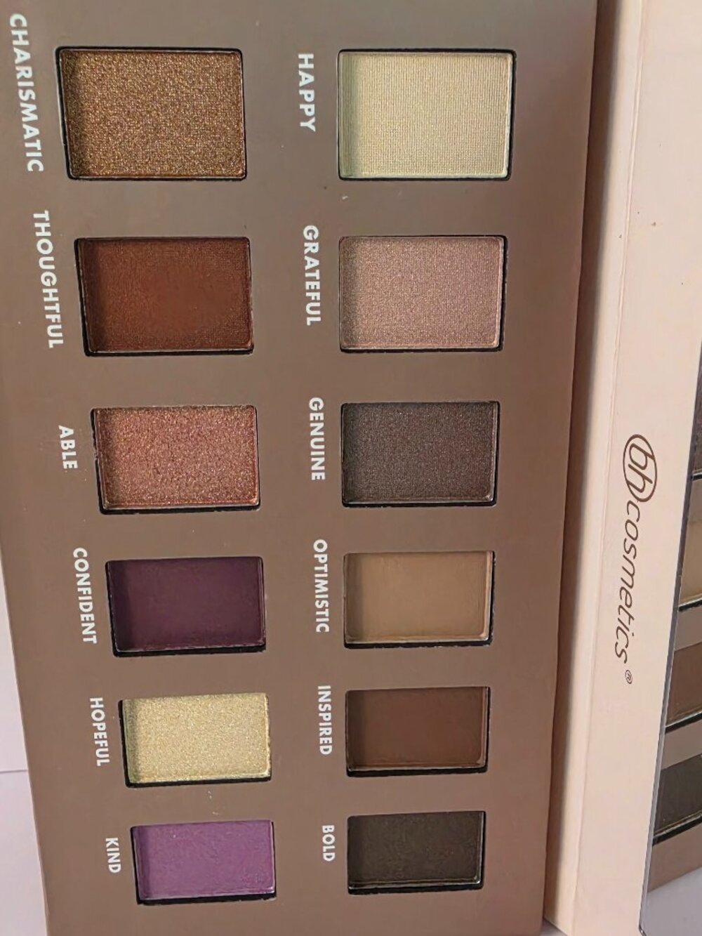 Bh cosmetics BE by Buby Beauty eyeshadow palette